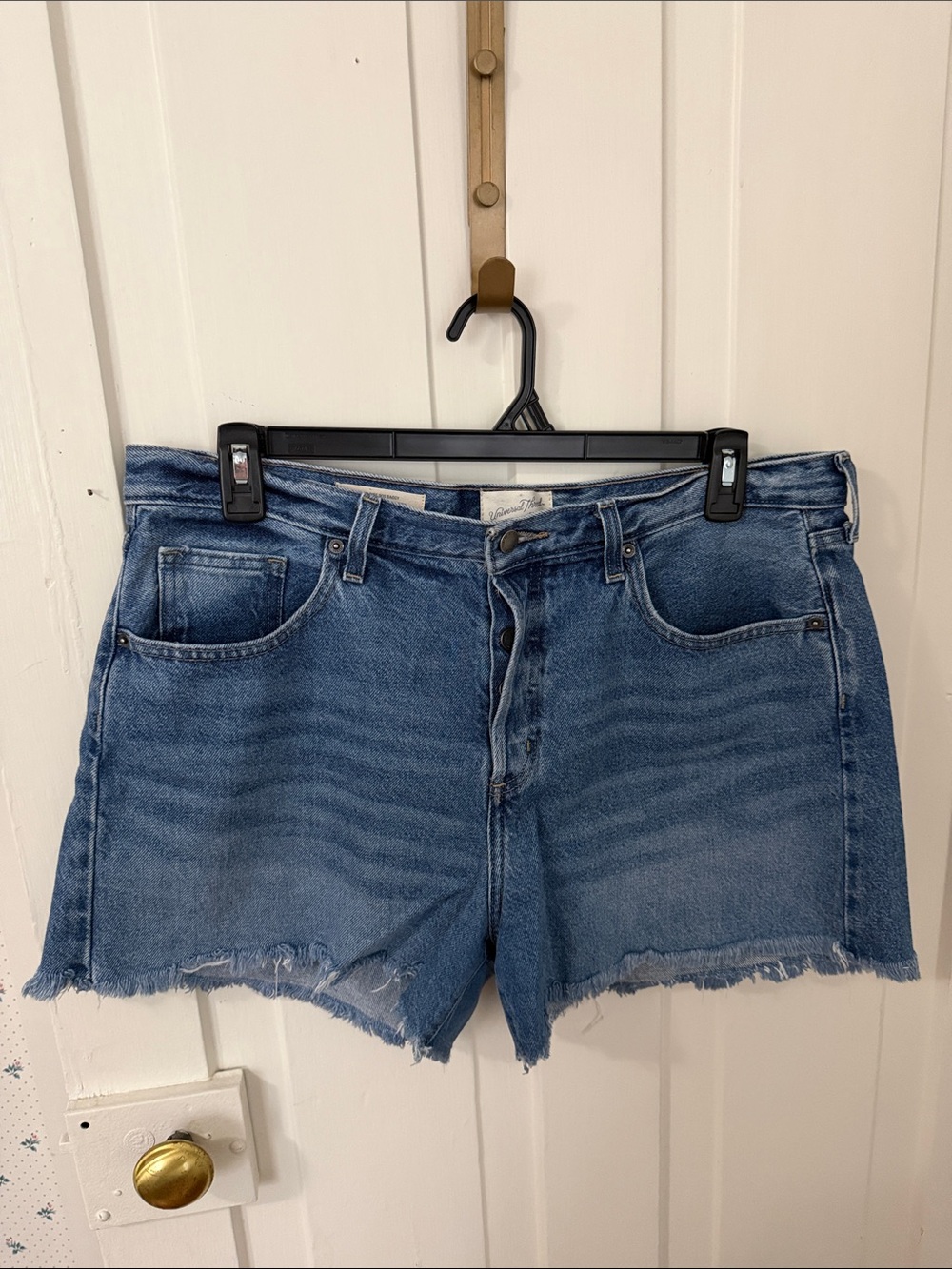 Universal Thread Blue Denim Frayed Hem Jean Shorts